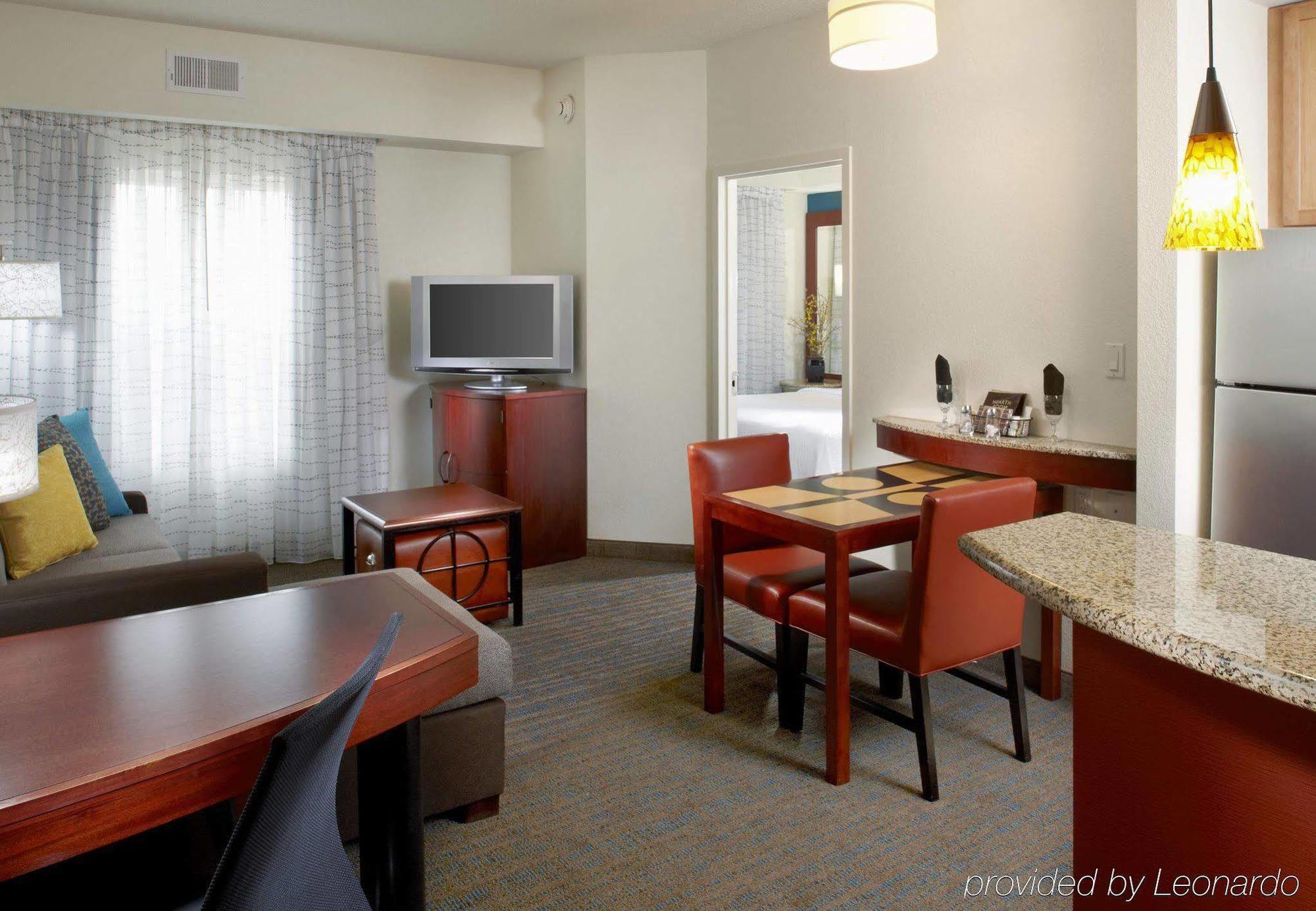 Meadowlands 3*