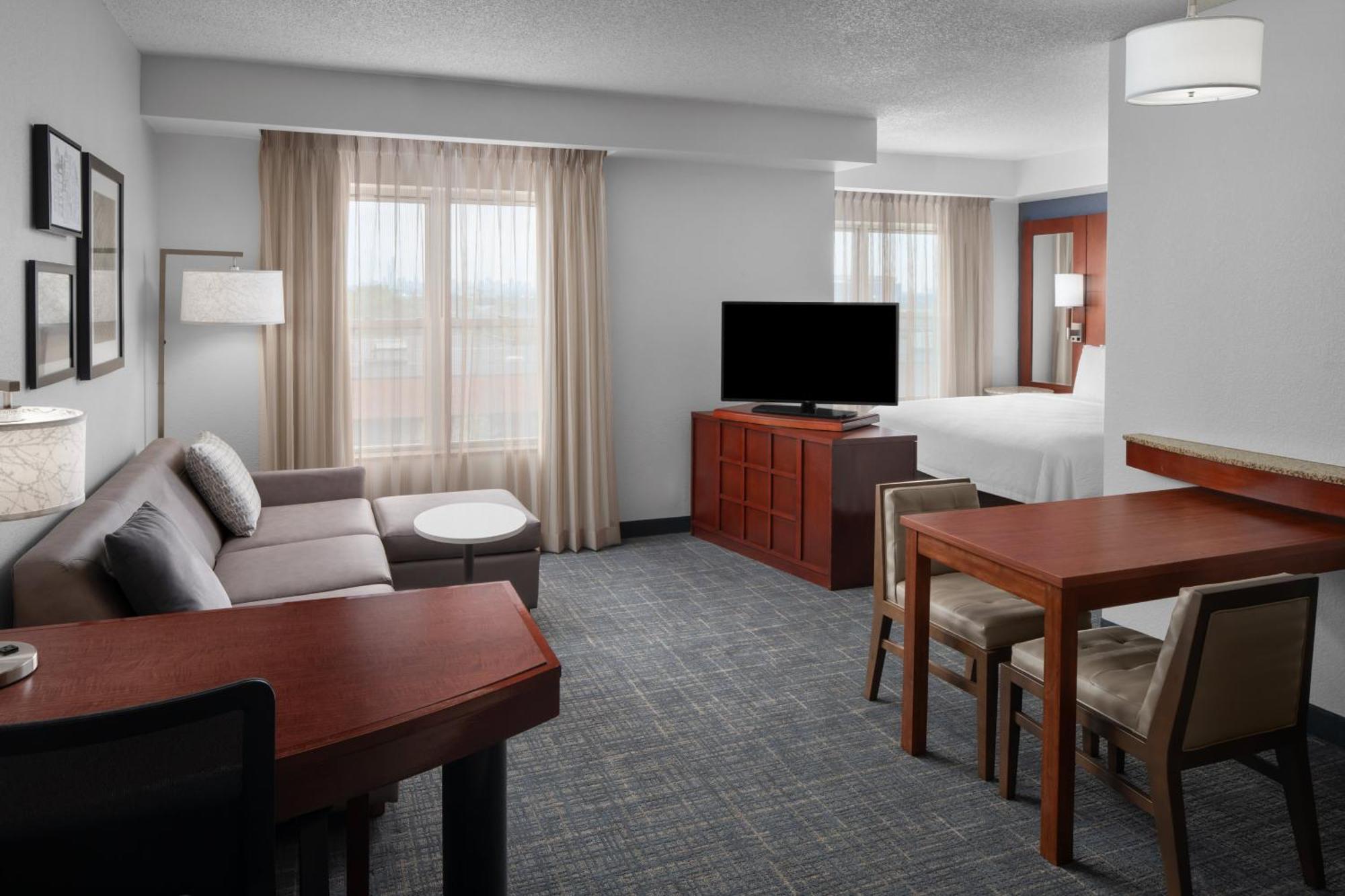 Meadowlands 3*