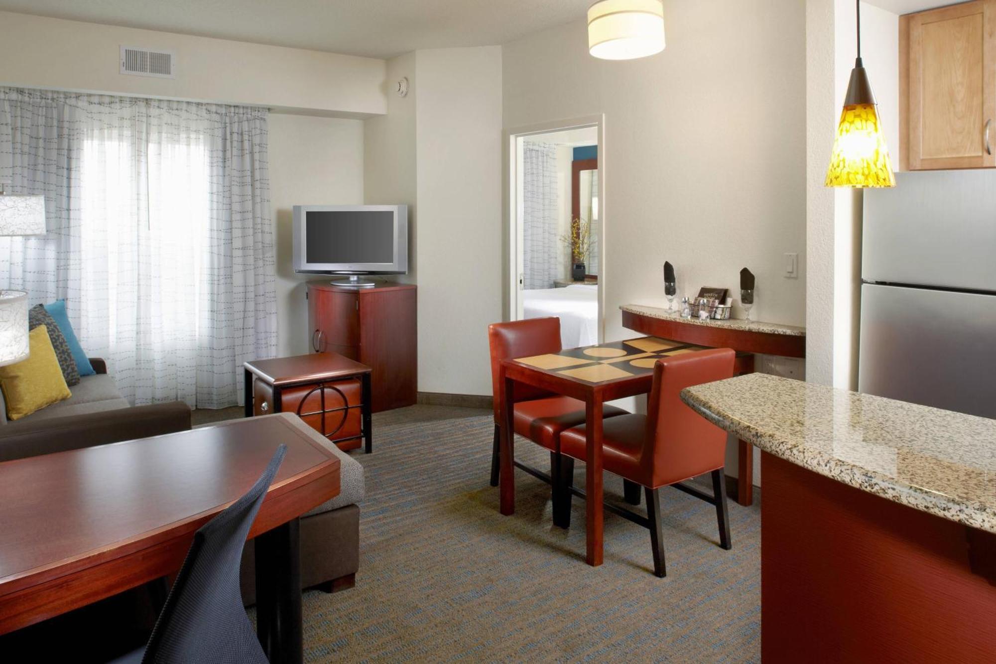 Meadowlands 3*
